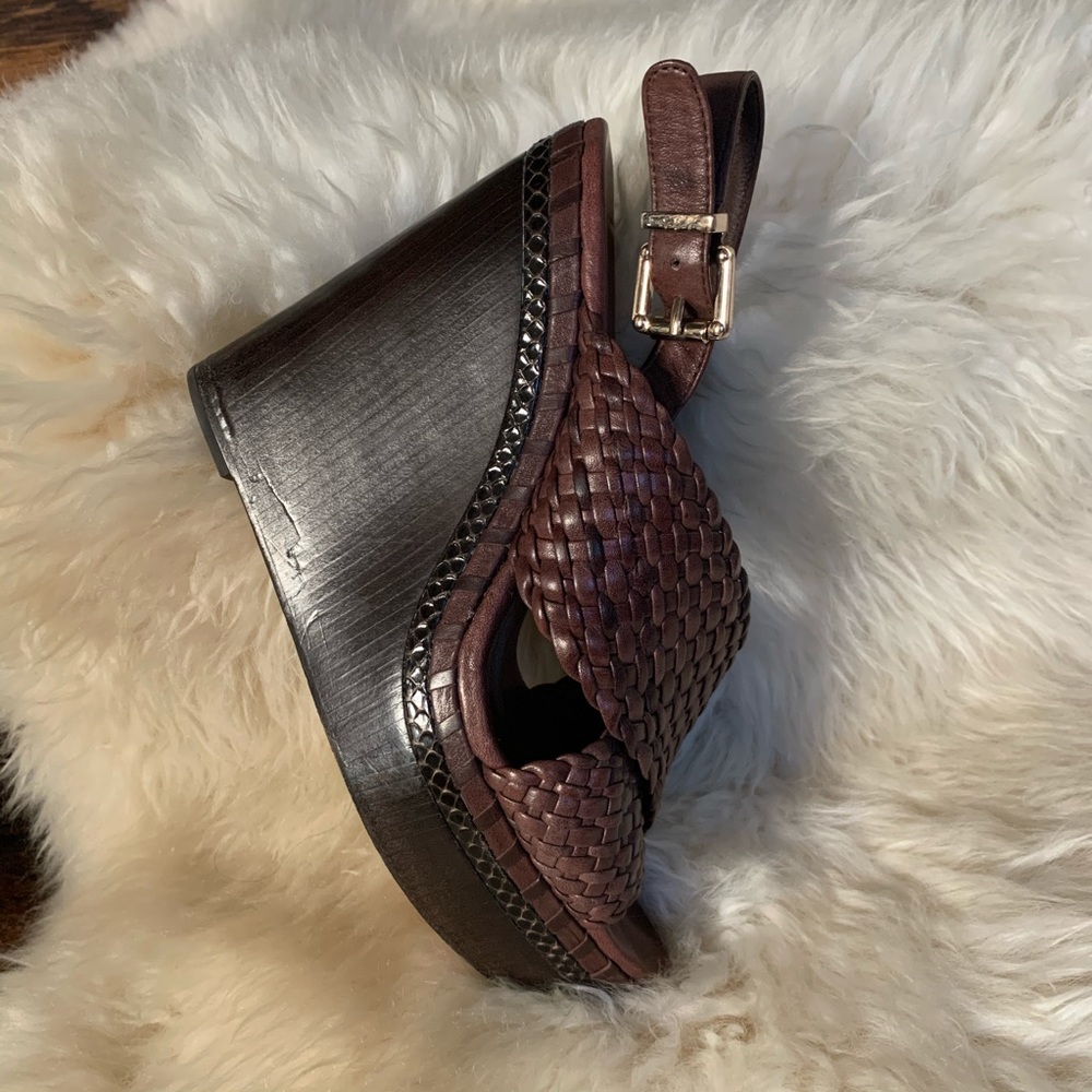 Vince Camuto Signature wedge